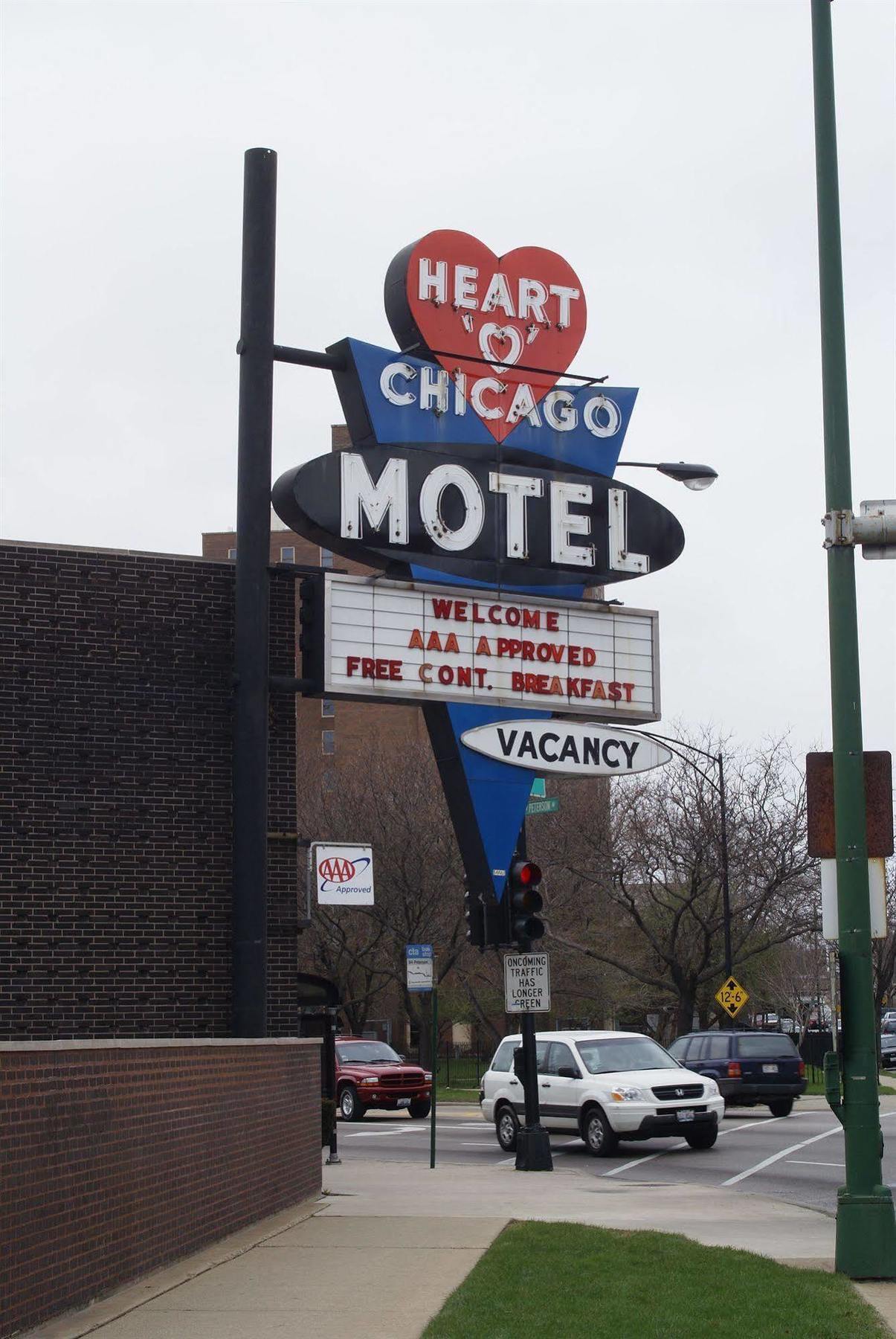 Heart O' Chicago Motel 외부 사진